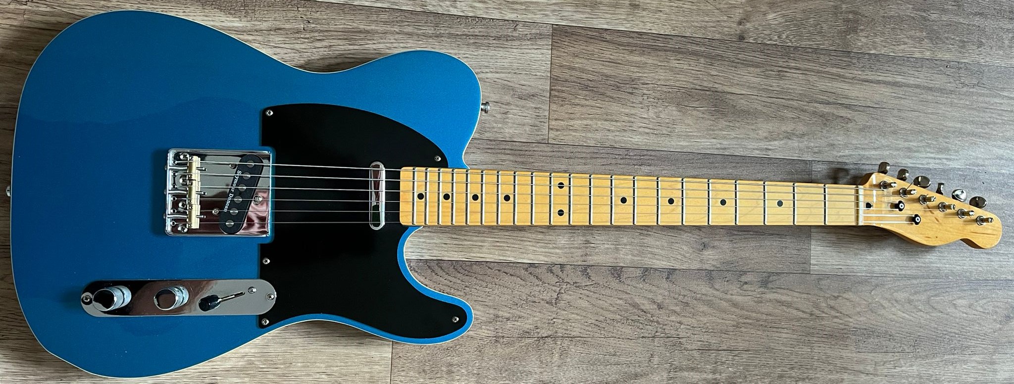 Tele Blue